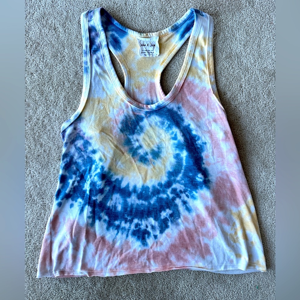 NWOT Sadie & Sage tie dyed tank top